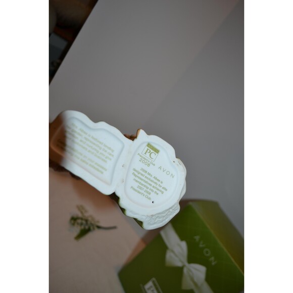 Avon Mrs. Albees Presidents Club Gift Rare and Beautiful 08 - Picture 6 of 7